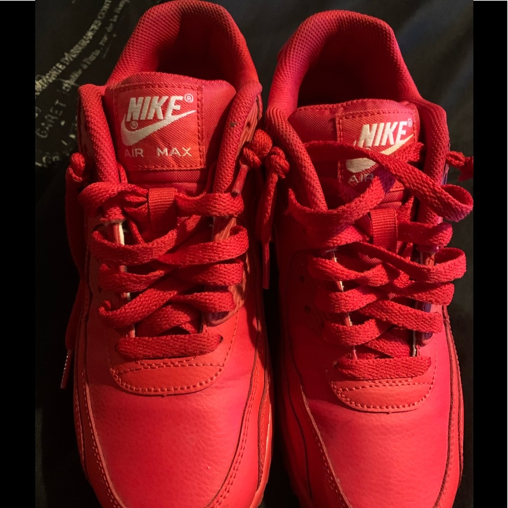 Red Nike sneaker great condition.